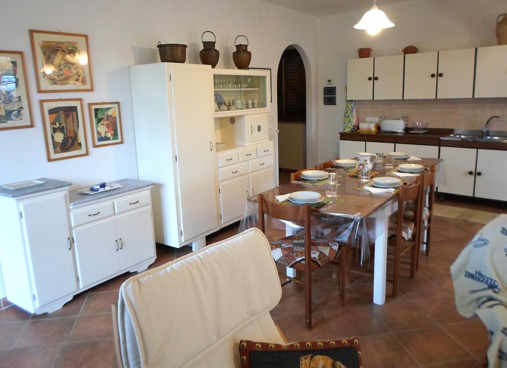 Villa I 3 Cipressi Chiassa Superiore Habitación foto