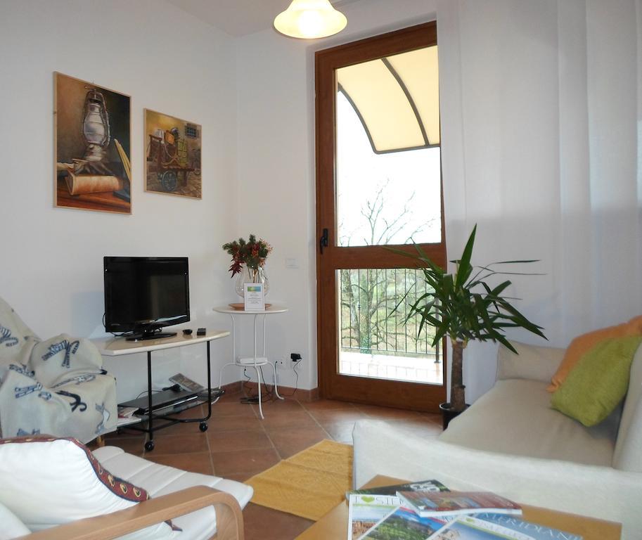 Villa I 3 Cipressi Chiassa Superiore Habitación foto